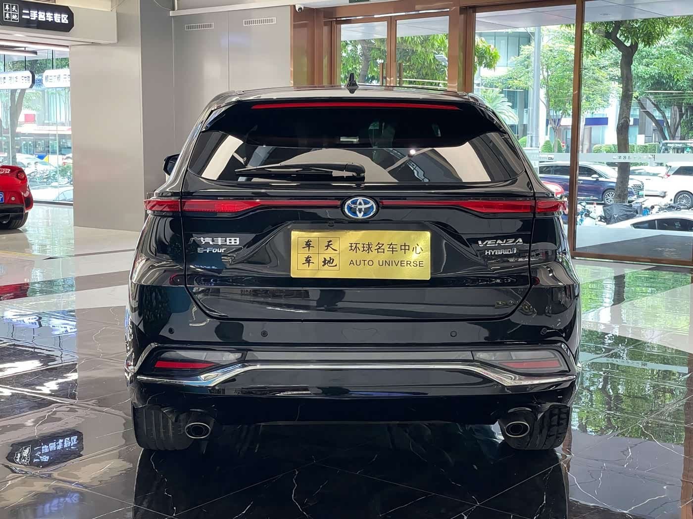 2023 Toyota Venza Black, 25,000 km, China export – photo 5
