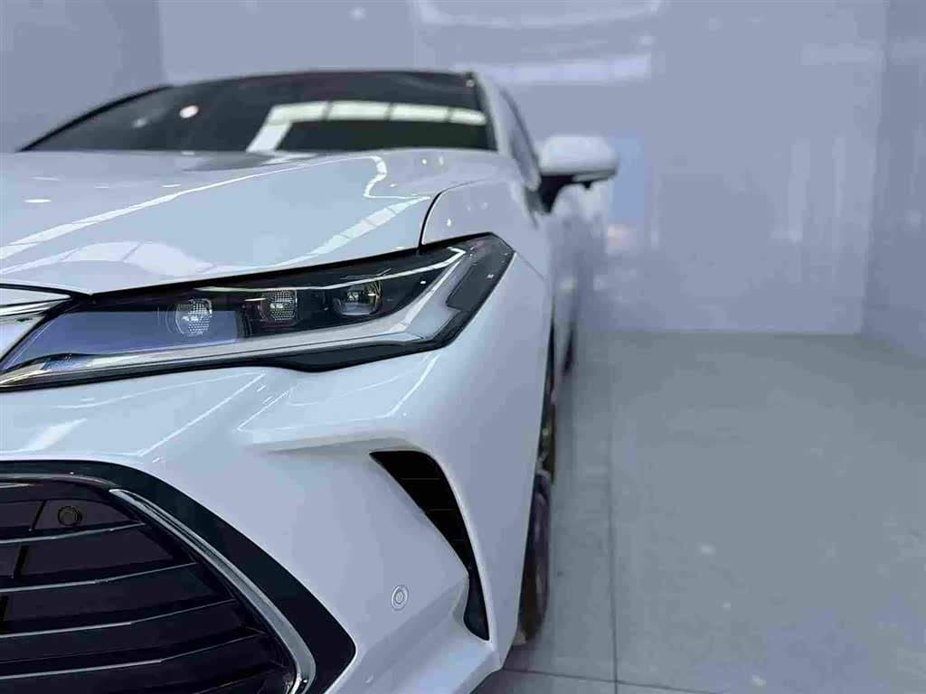 2023 Toyota Avalon White, 7,500 km, China export – photo 7