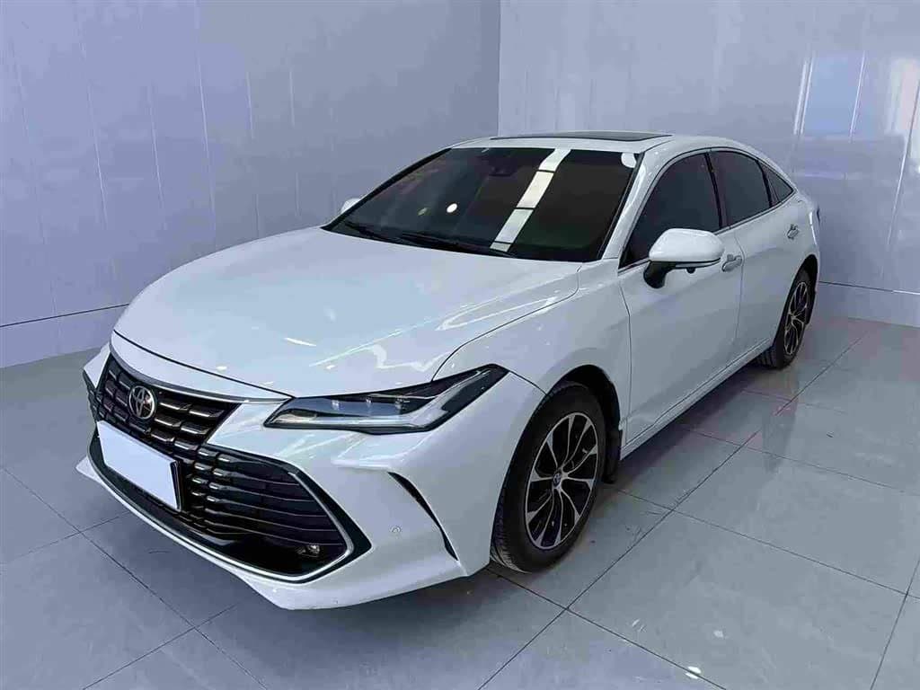 2023 Toyota Avalon White, 7,500 km, China export – photo 1