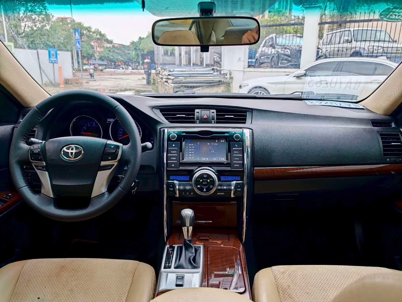 2013 Toyota Reiz Black, 105,000 km, China export – photo 5