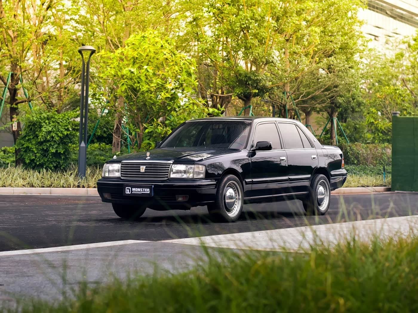 -- Toyota Crown Black, 345,000 km, China export – photo 5