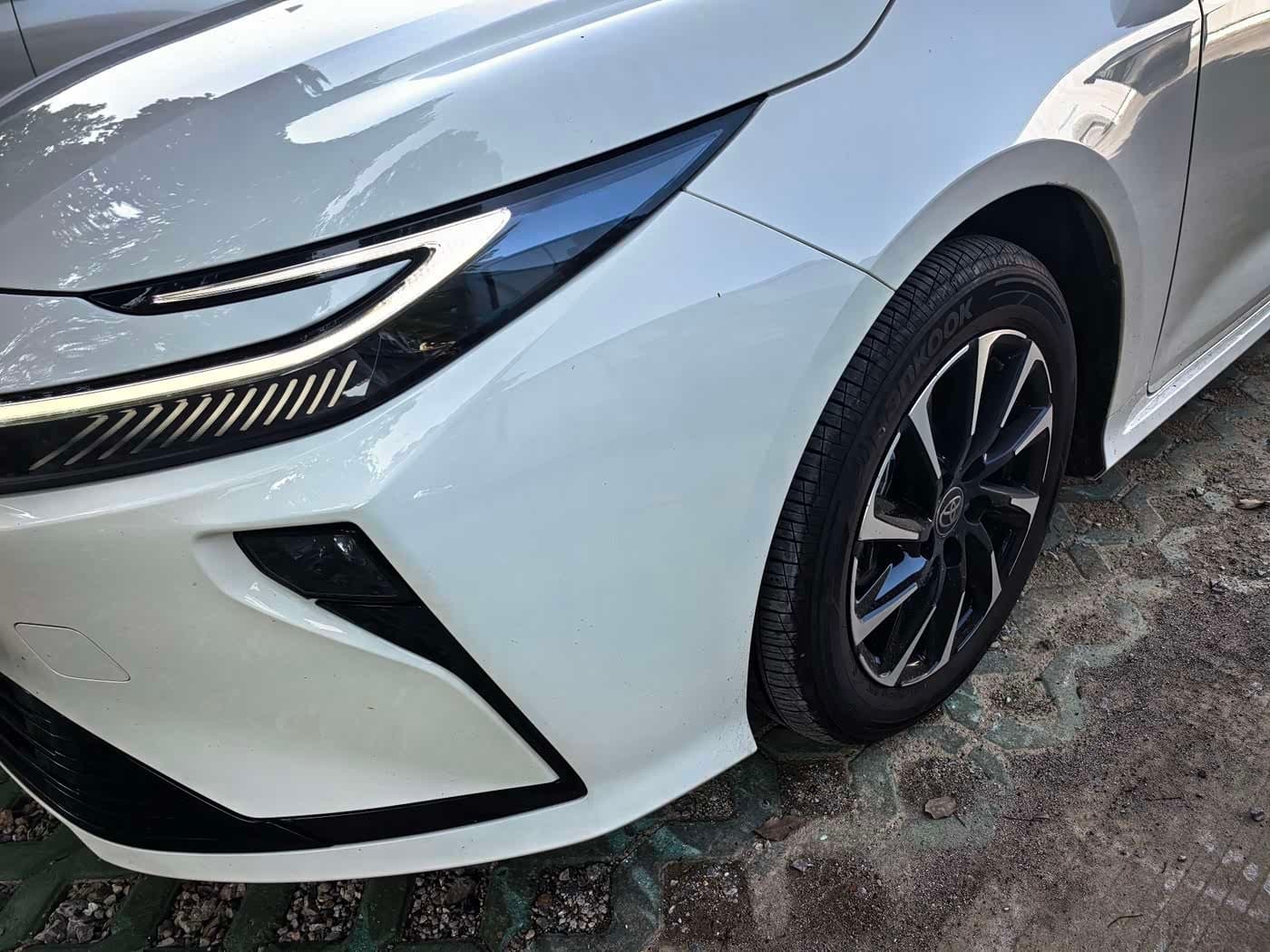 2025 Toyota Corolla White, 4,000 km, China export – photo 4