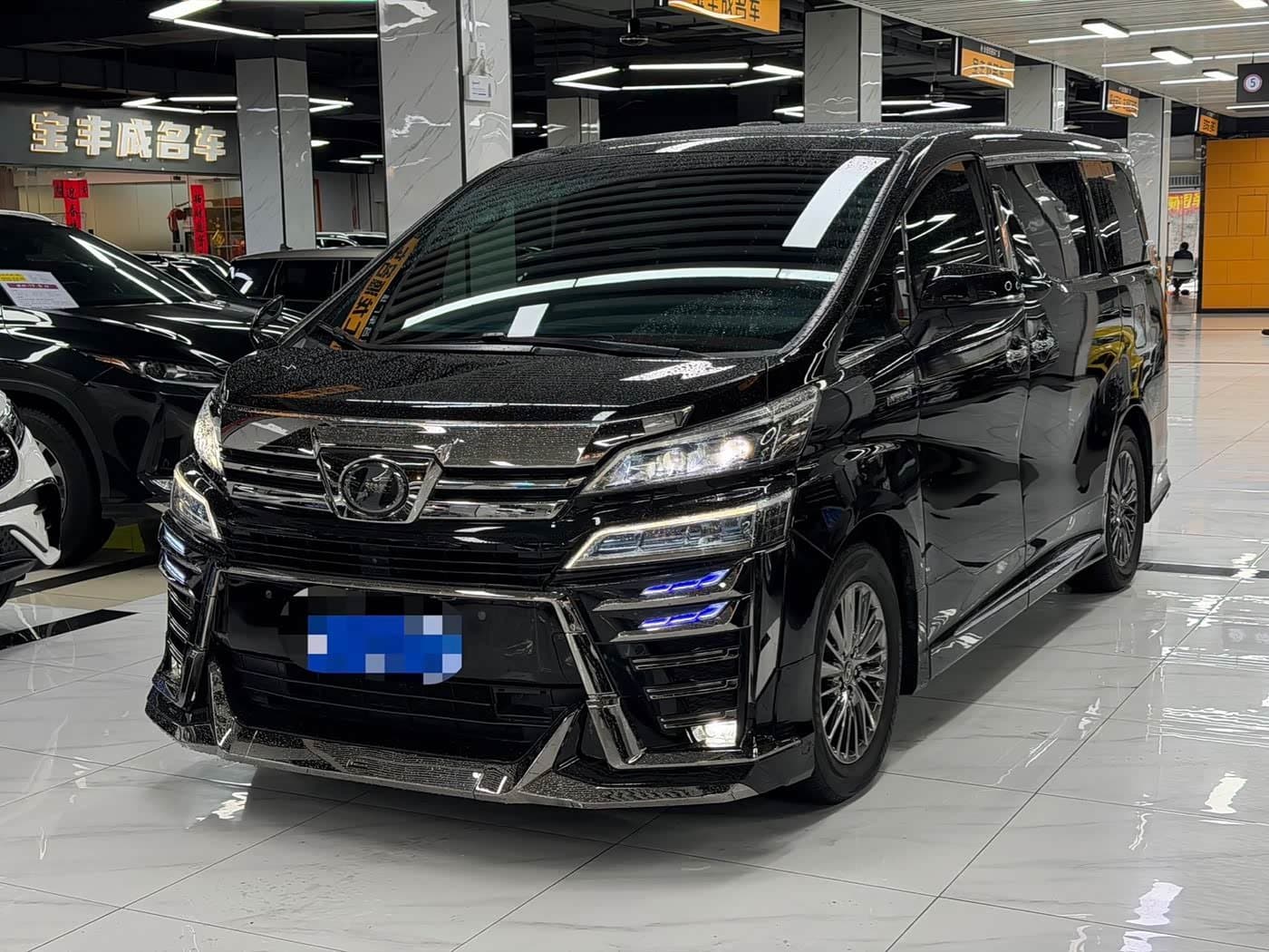2021 Toyota Vellfire Black, 75,000 km, China export – photo 1