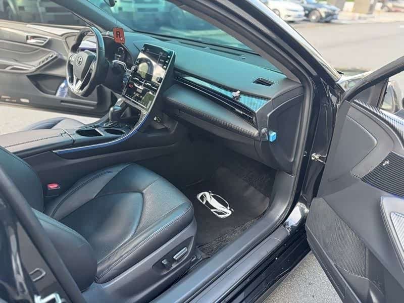2019 Toyota Avalon Black, 39,000 km, China export – photo 7