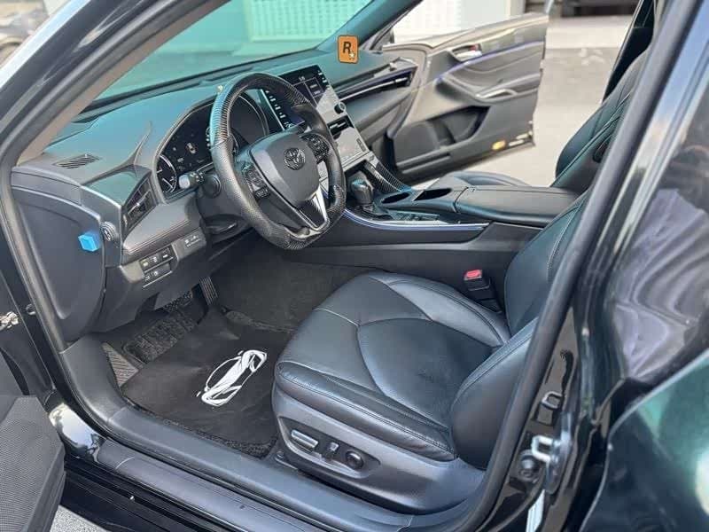2019 Toyota Avalon Black, 39,000 km, China export – photo 6