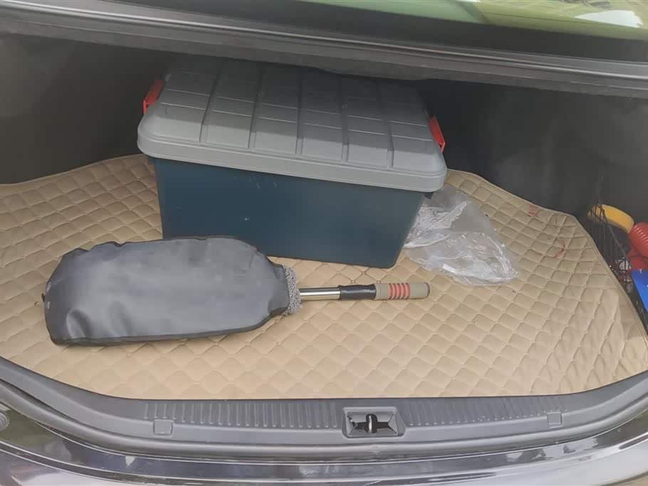 2012 Toyota Crown Black, 88,900 km, China export – photo 4
