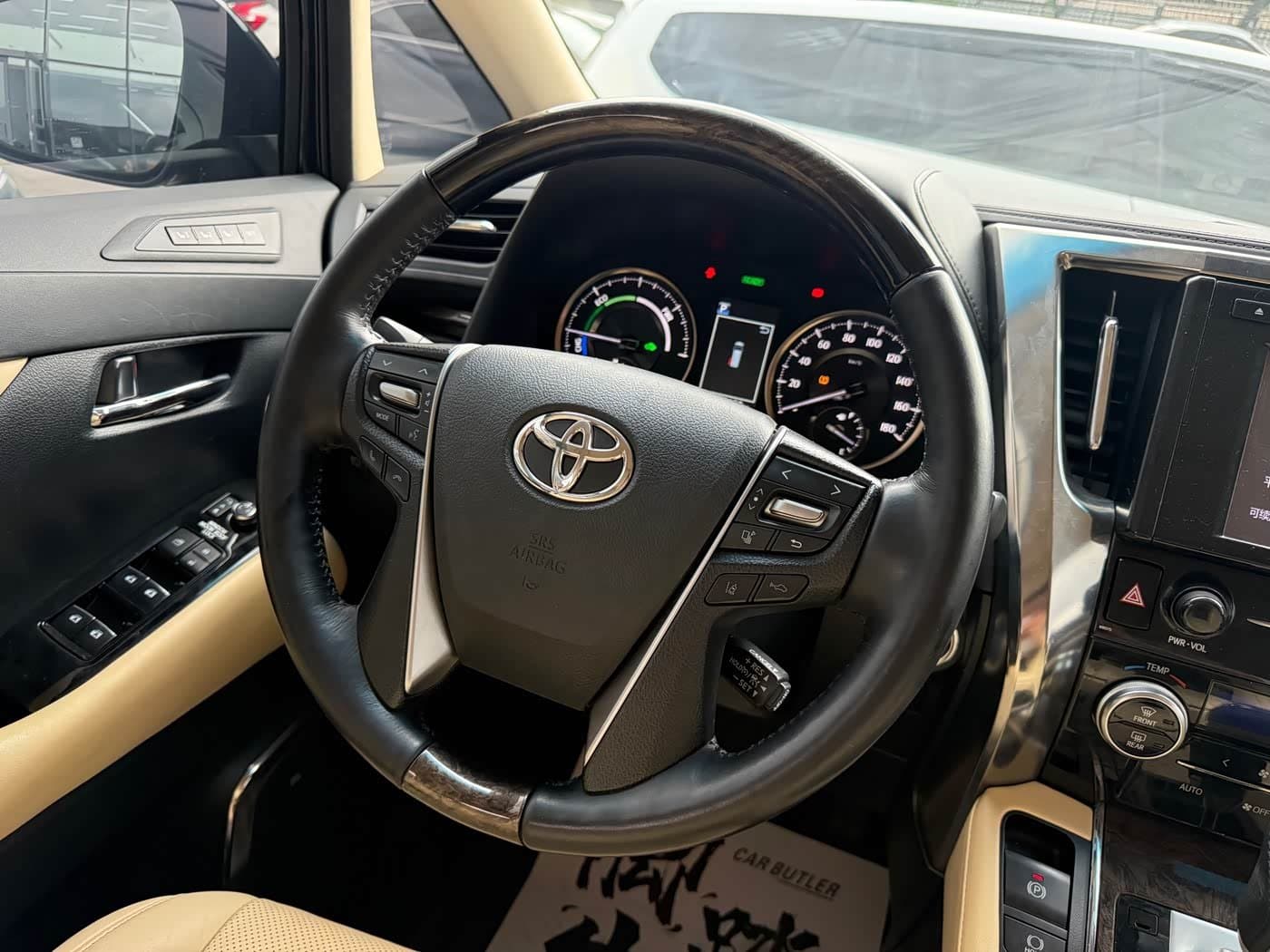 2019 Toyota Vellfire Black, 104,000 km, China export – photo 7