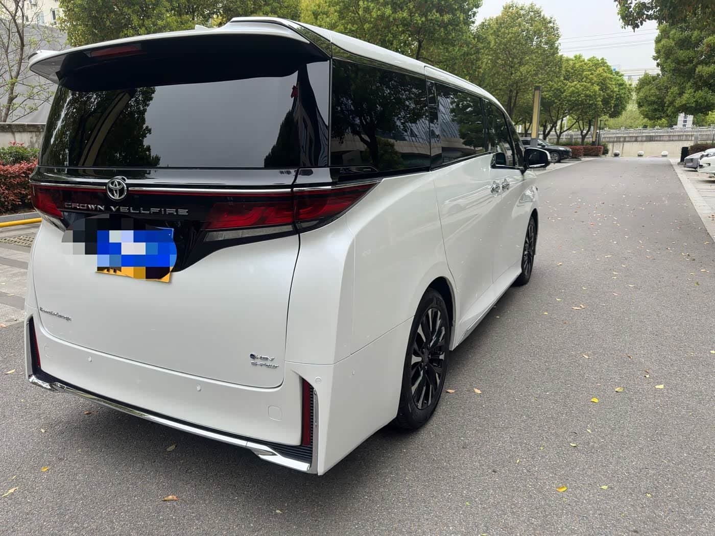 2023 Toyota Vellfire White, 58,000 km, China export – photo 4