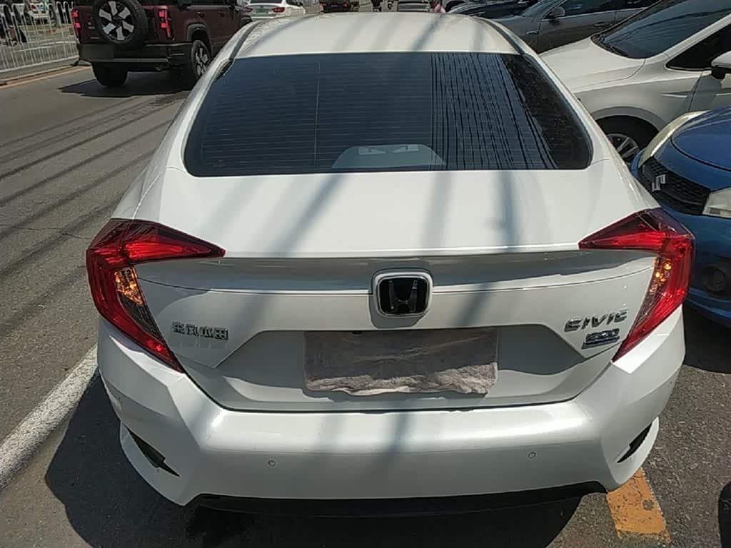 2019 Honda Civic White, 72,300 km, China export – photo 6
