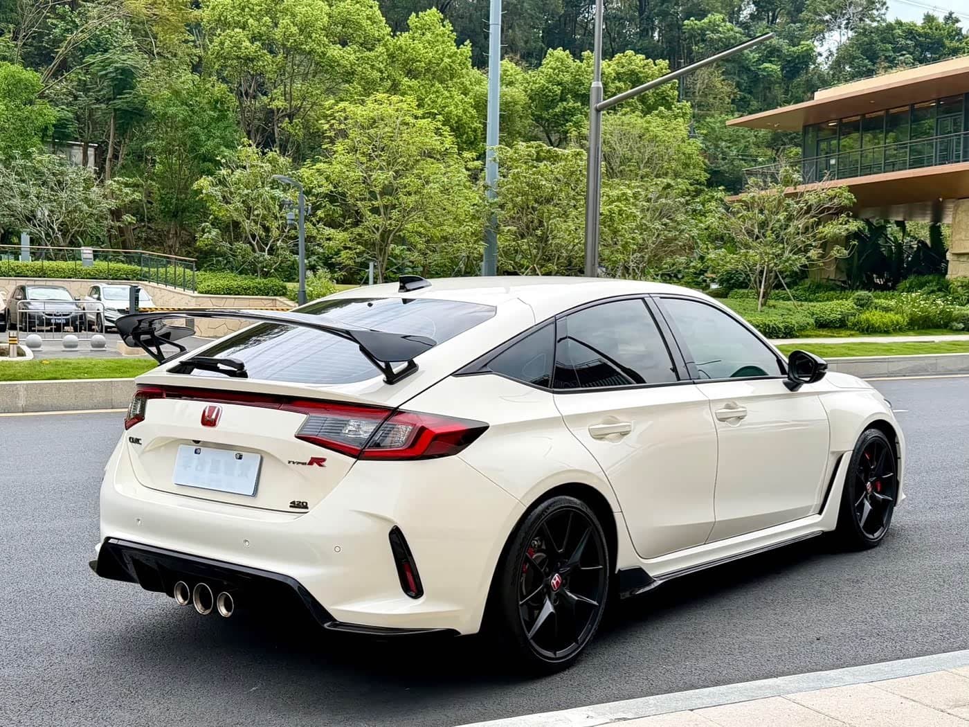 2022 Honda Civic White, 9,000 km, China export – photo 5