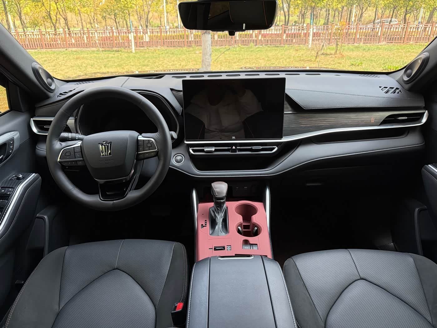 2025 Toyota Crown Kluger Black, 11,000 km, China export – photo 5