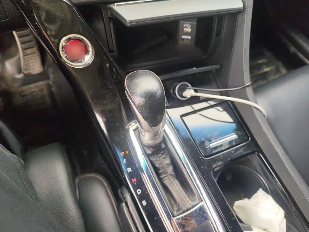 2014 Honda Spirior White, 109,600 km, China export – photo 7