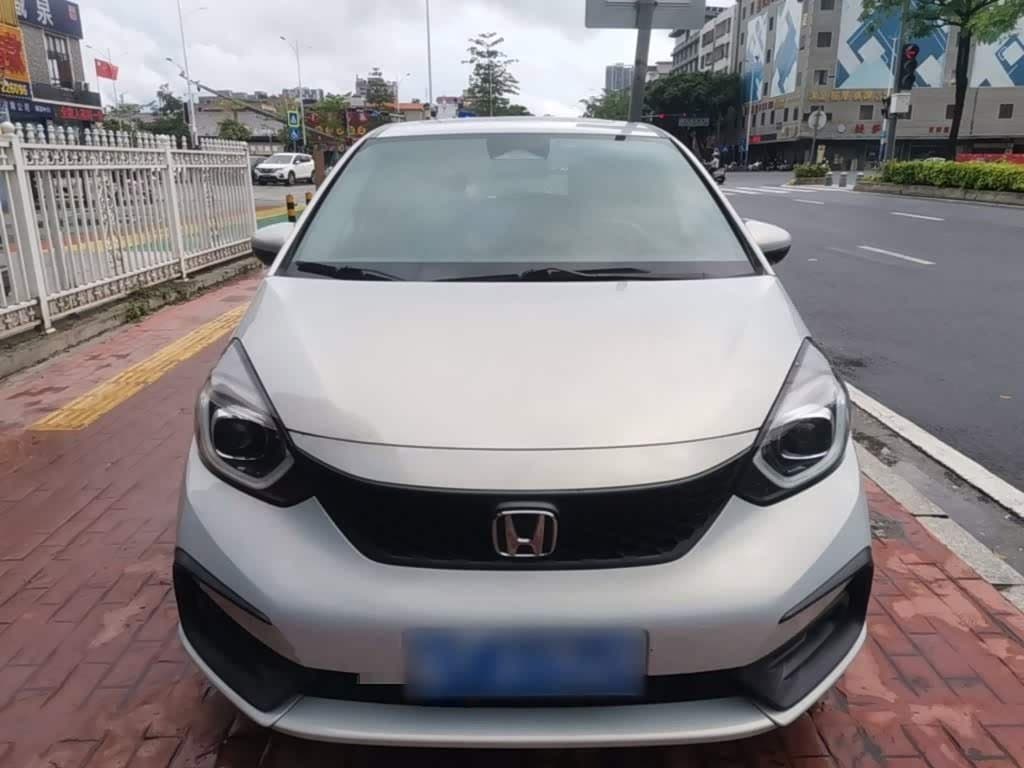 2020 Honda Fit White, 118,500 km, China export – photo 3