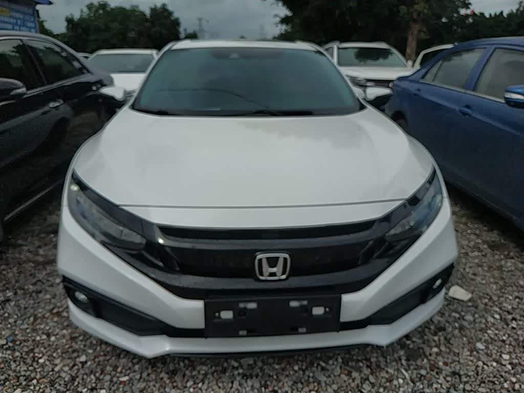 2019 Honda Civic White, 105,100 km, China export – photo 3