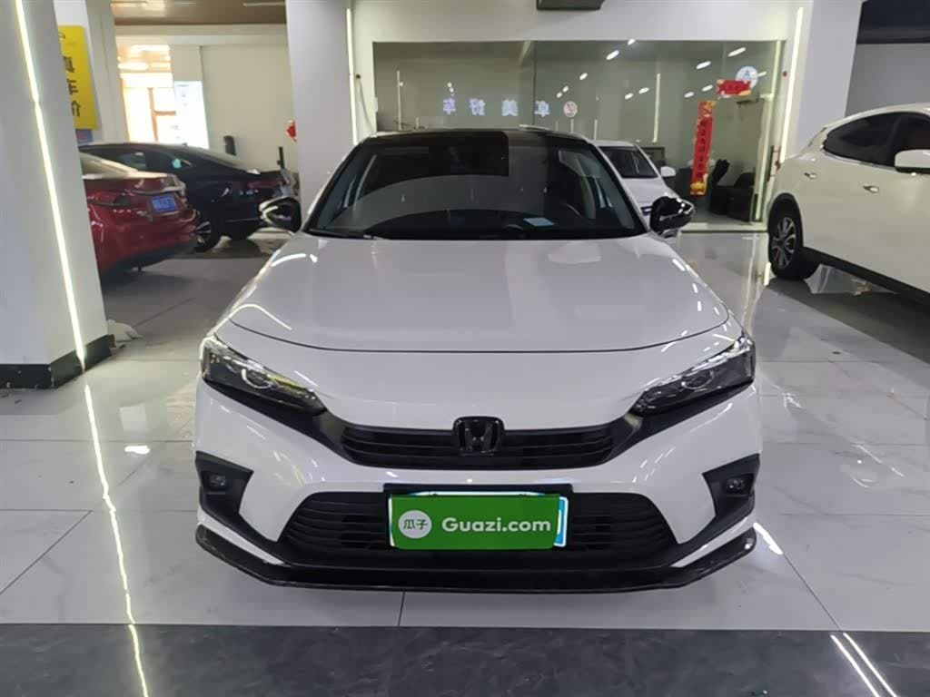 2021 Honda Civic White, 32,900 km, China export – photo 3