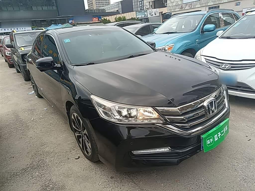 2015 Honda Accord Black, 98,300 km, China export – photo 4