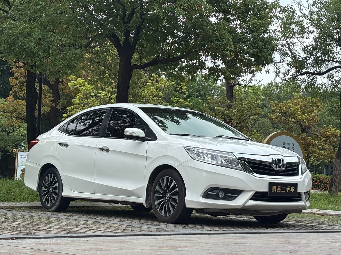 2013 Honda Lingpai White, 120,000 km, China export – photo 3