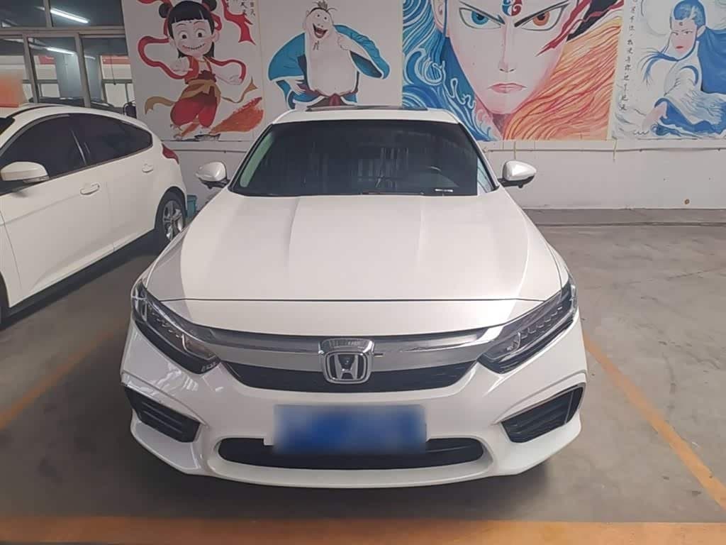 2018 Honda Inspire White, 51,800 km, China export – photo 3