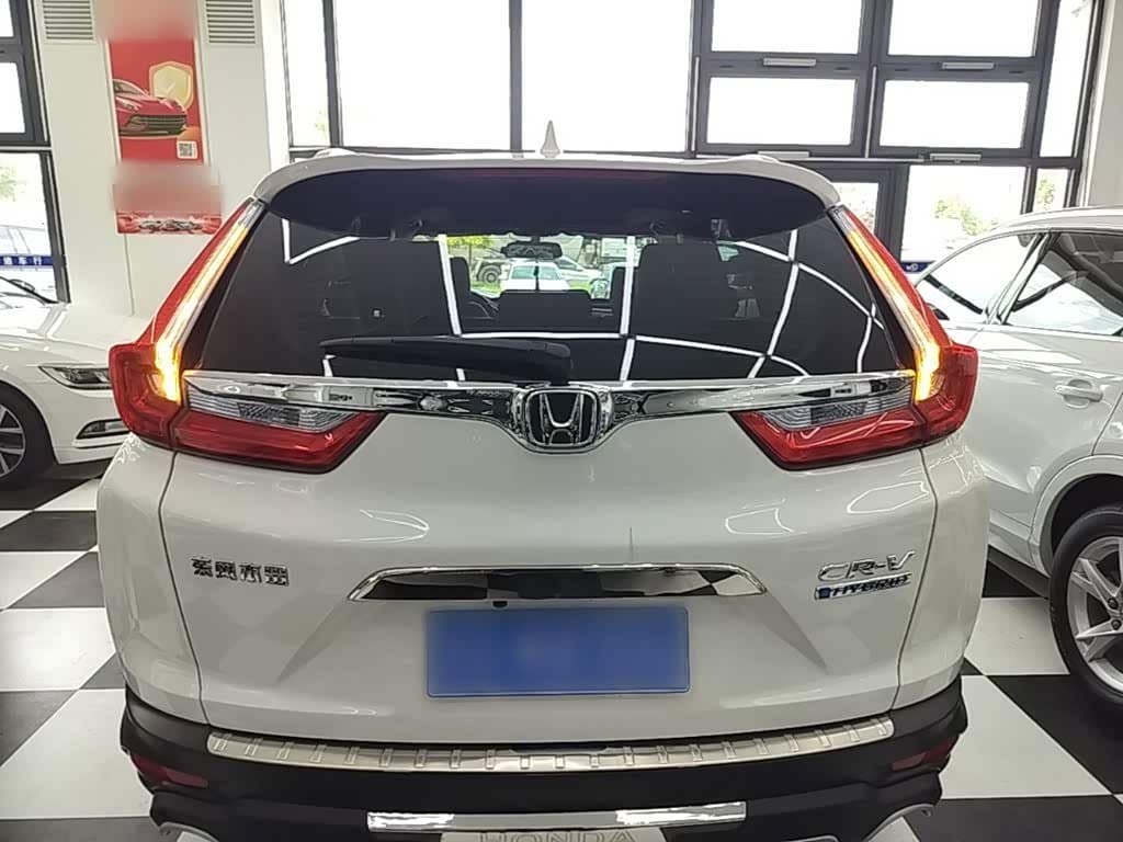 2017 Honda CR-V White, 68,600 km, China export – photo 6