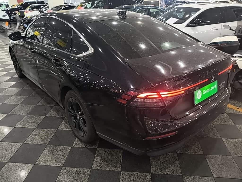 2024 Honda Accord Black, 25,100 km, China export – photo 5