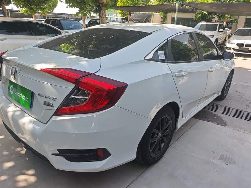 2019 Honda Civic White, 34,800 km, China export – photo 7