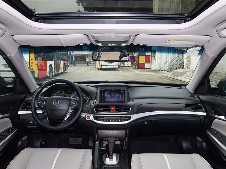 2014 Honda Crosstour Black, 100,000 km, China export – photo 5