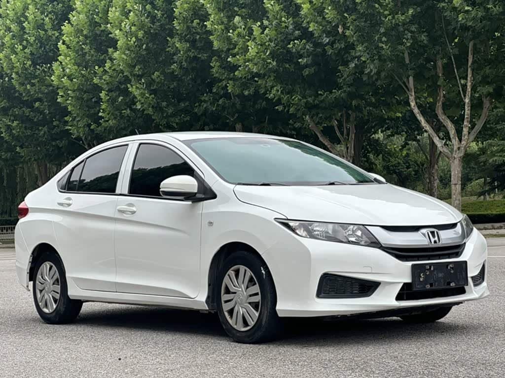 2016 Honda City White, 175,800 km, China export – photo 6