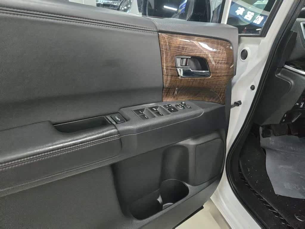 2017 Honda Odyssey White, 128,500 km, China export – photo 7