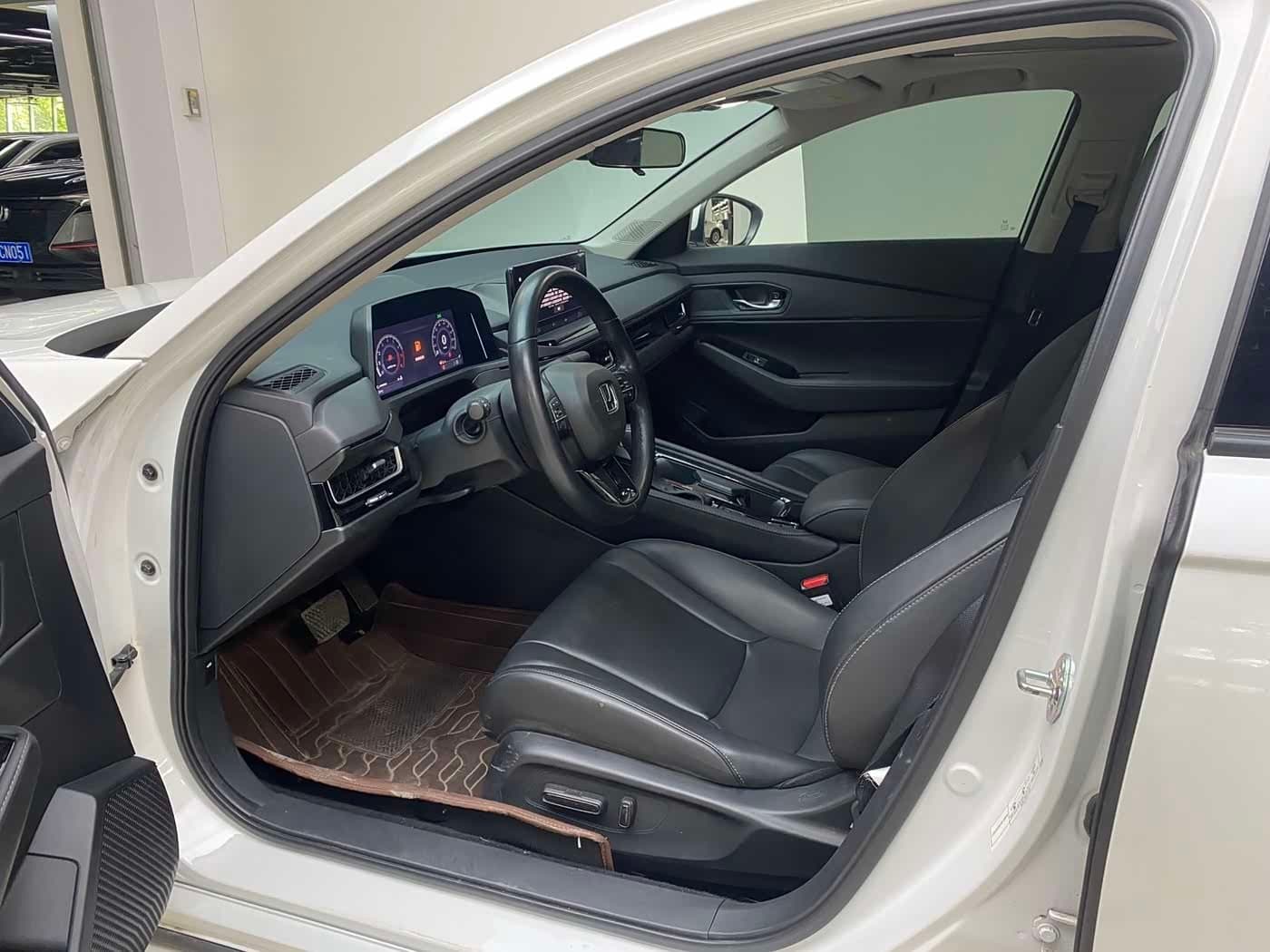 2023 Honda Inspire White, 53,000 km, China export – photo 5