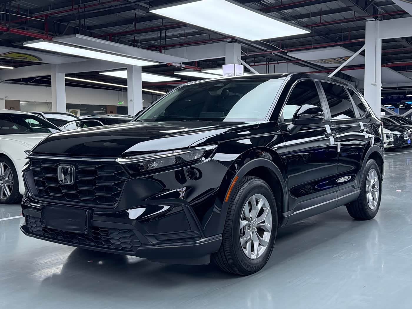 2023 Honda CR-V Black, 18,000 km, China export – photo 1