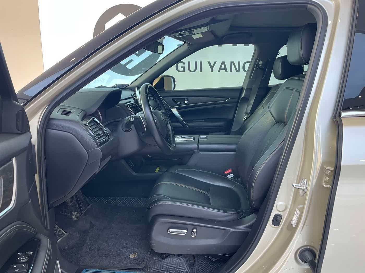 2020 Honda UR-V Champagne, 79,000 km, China export – photo 7