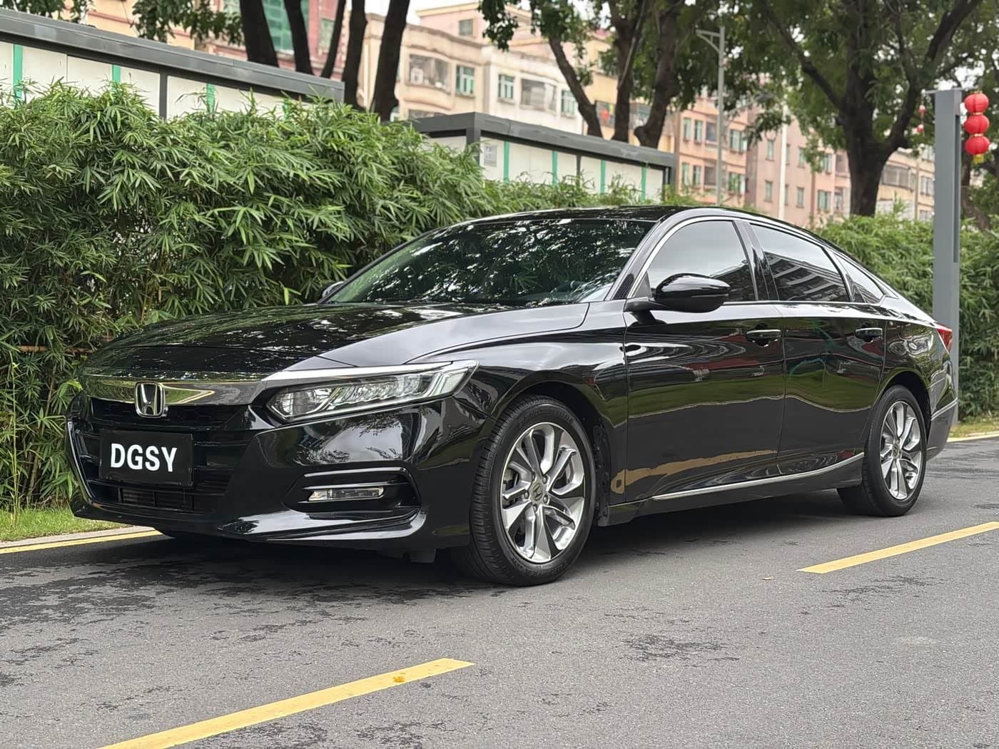 2018 Honda Accord Black, 110,000 km, China export – photo 1