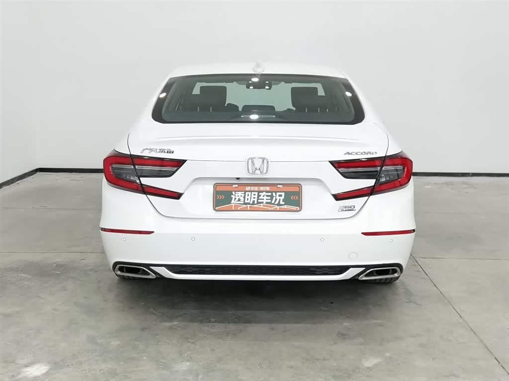 2021 Honda Accord White, 45,000 km, China export – photo 4