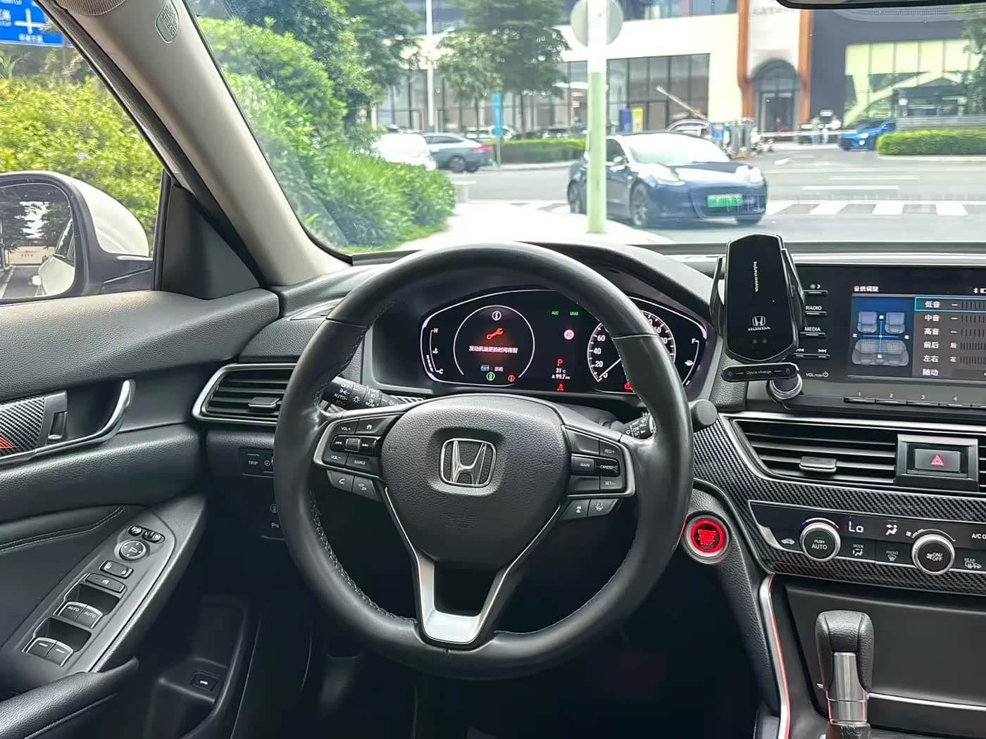 2019 Honda Accord White, 79,000 km, China export – photo 7