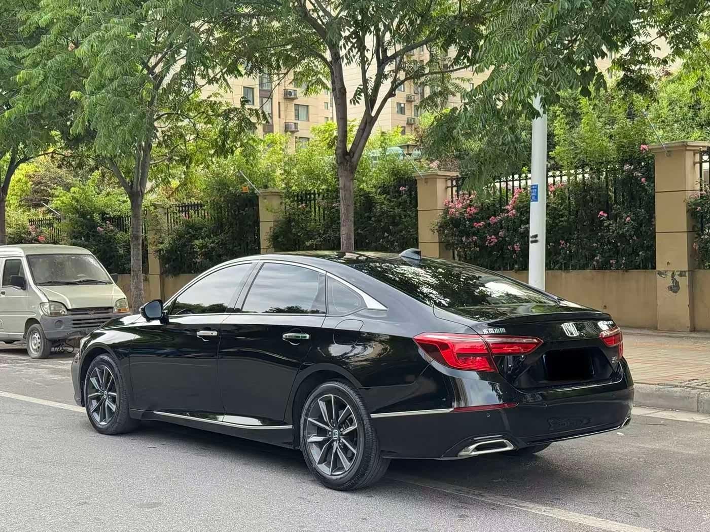 2021 Honda Inspire Black, 30,000 km, China export – photo 6