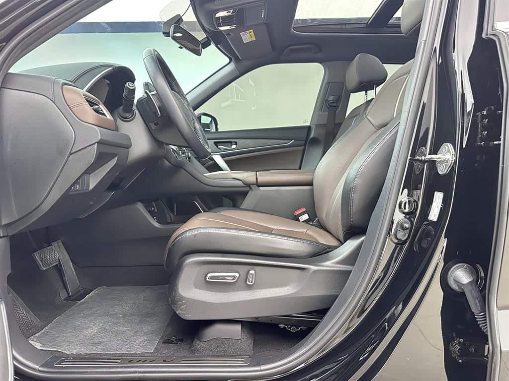 2024 Honda UR-V Black, 13,000 km, China export – photo 6