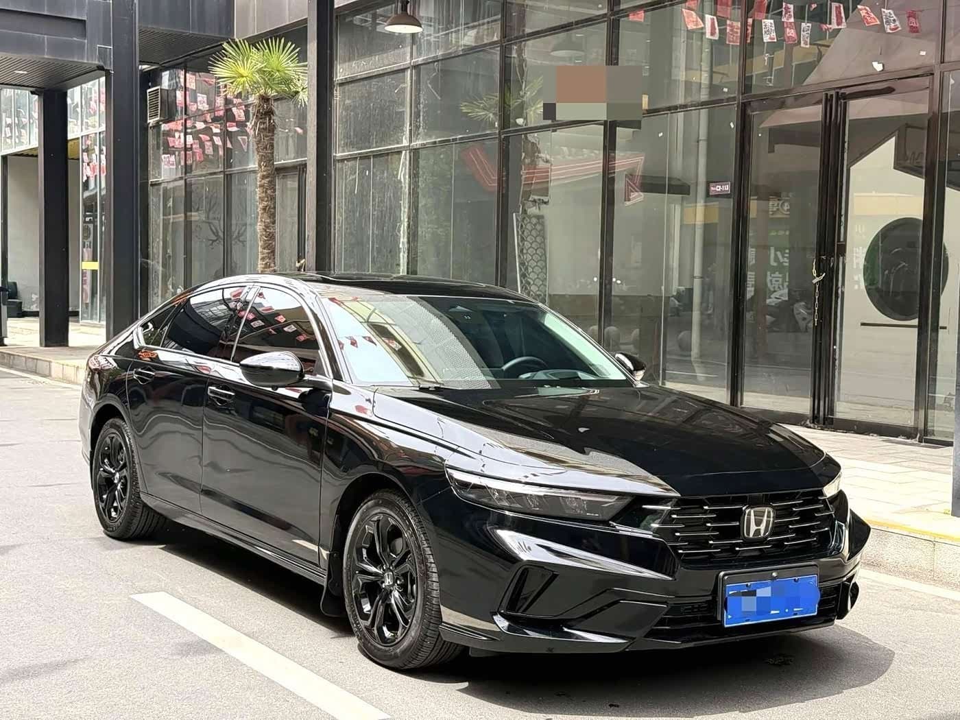 2025 Honda Accord Black, 1,000 km, China export – photo 3