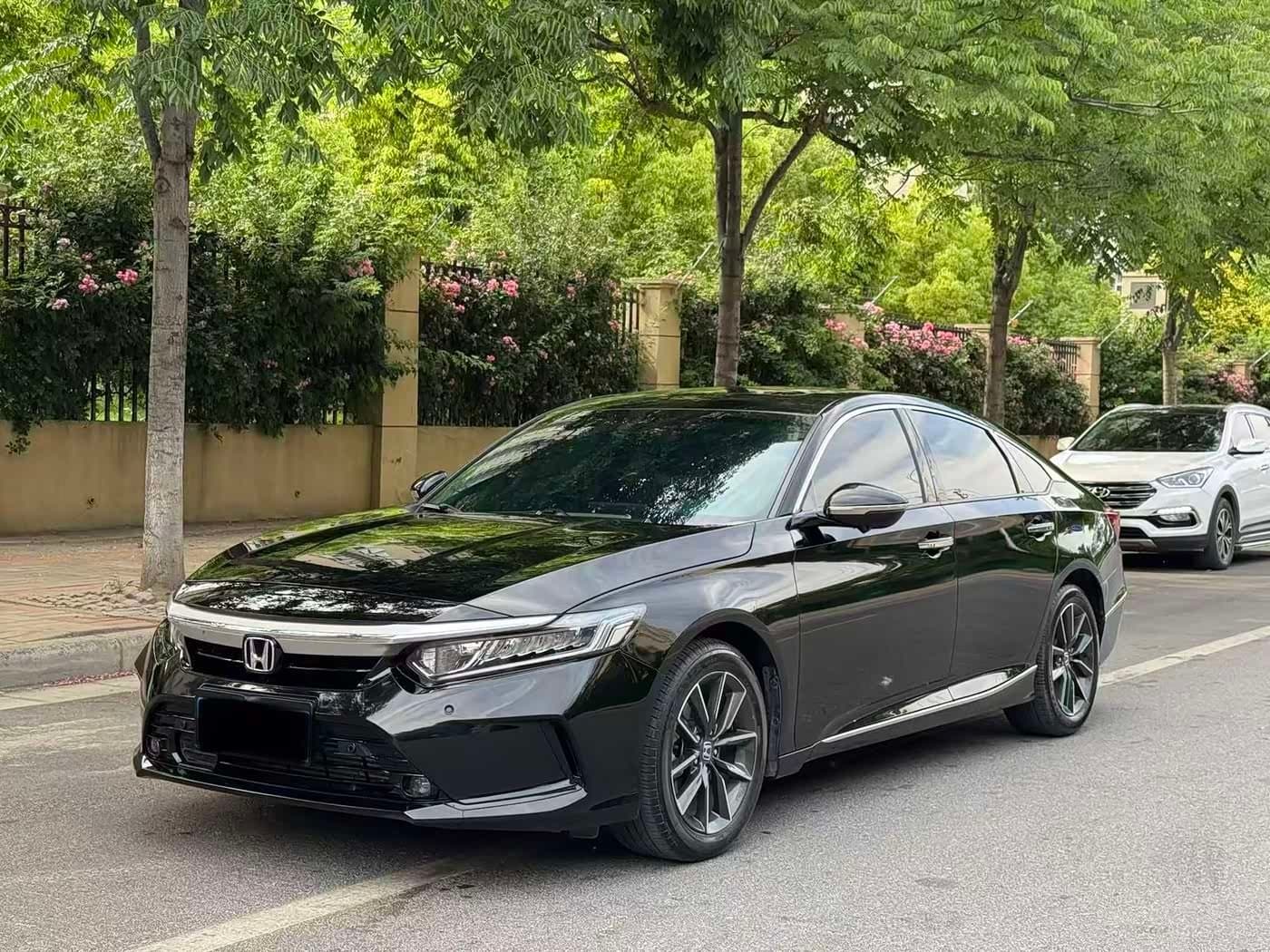 2021 Honda Inspire Black, 30,000 km, China export – photo 2