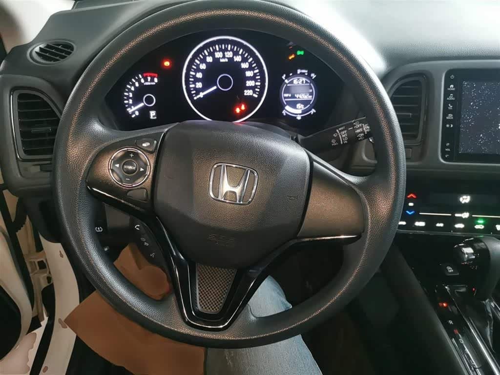 2020 Honda Vezel White, 46,300 km, China export – photo 7