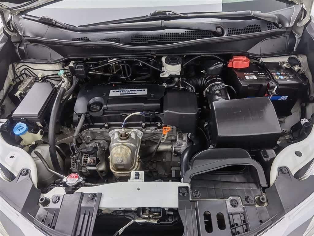 2017 Honda Odyssey White, 132,900 km, China export – photo 6