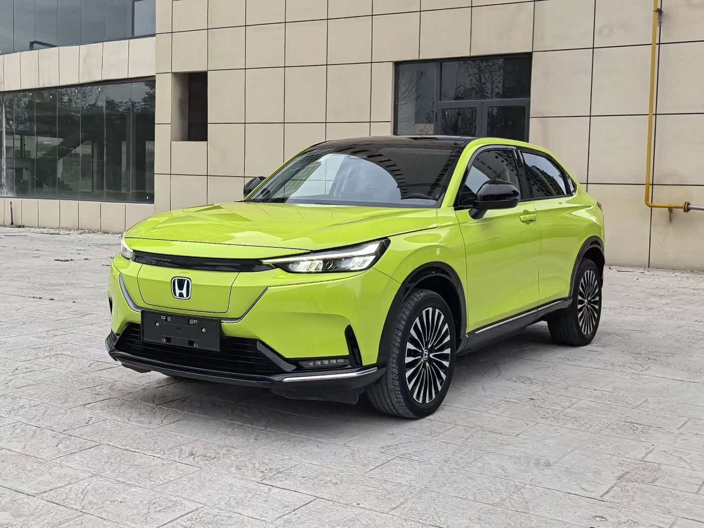 2022 Honda e:NS1 Yellow, 71,000 km, China export – photo 1