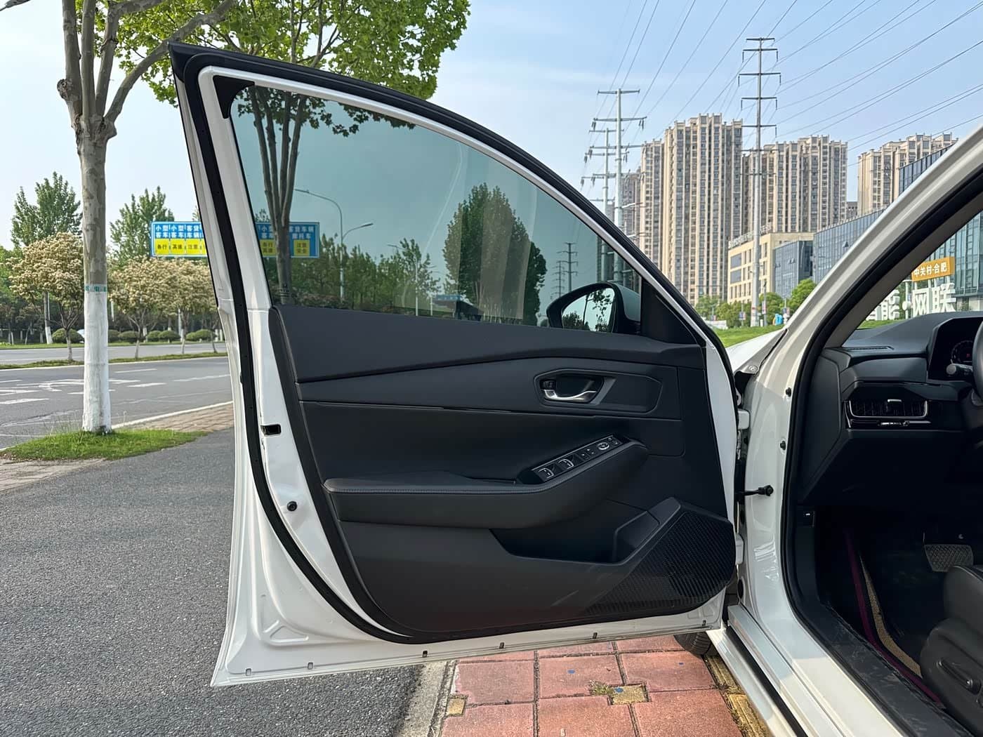 2023 Honda Inspire White, 23,000 km, China export – photo 7
