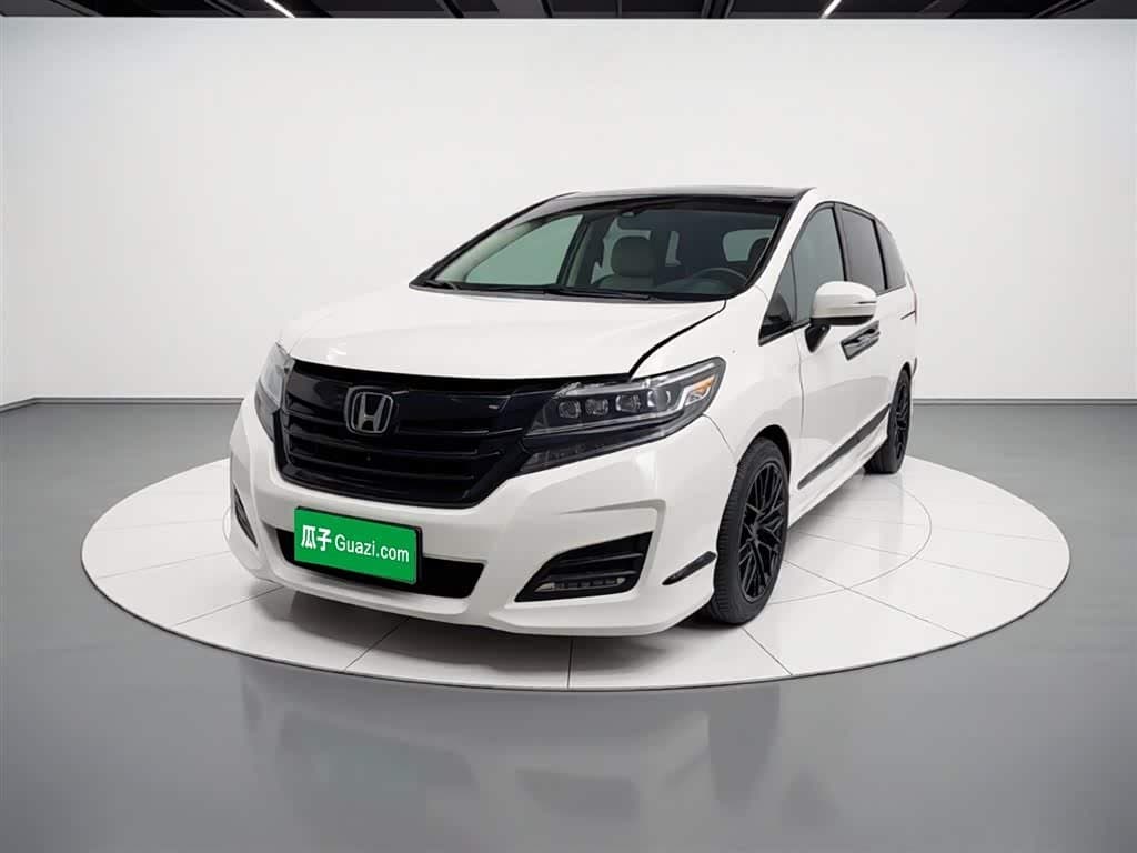 2016 Honda Elysion White, 96,600 km, China export – photo 1