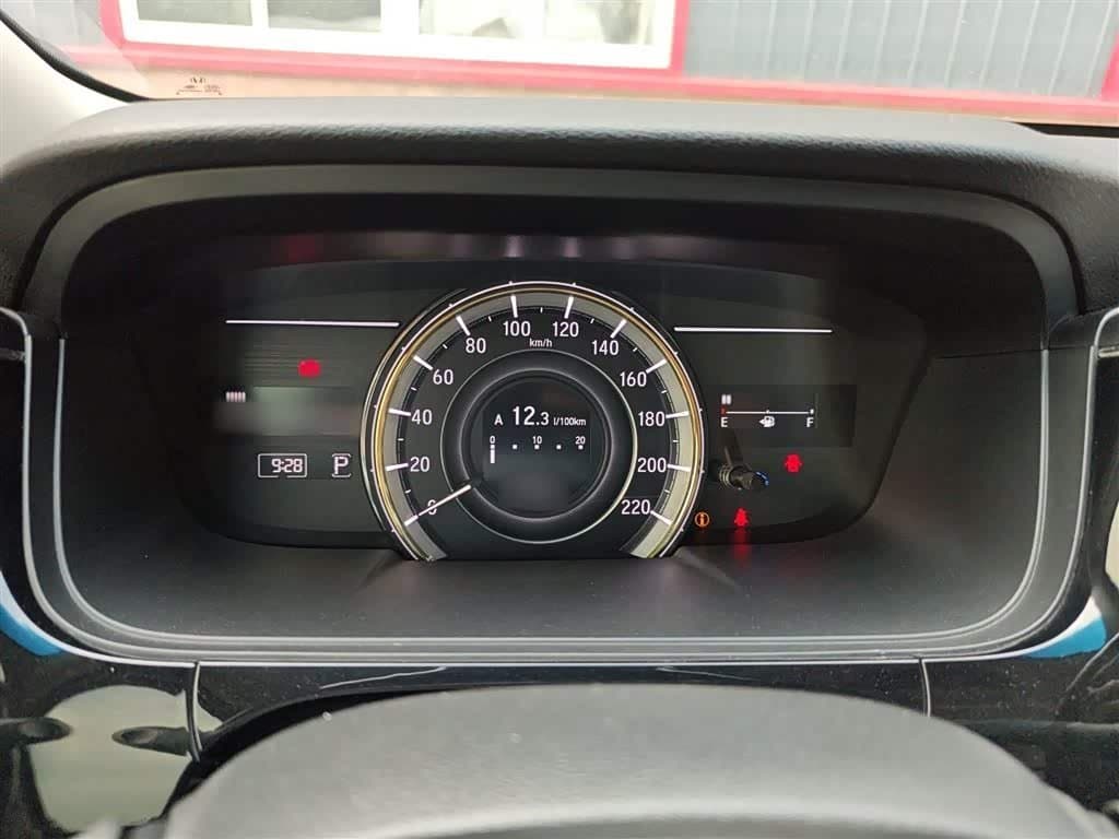 2016 Honda Elysion White, 96,600 km, China export – photo 4