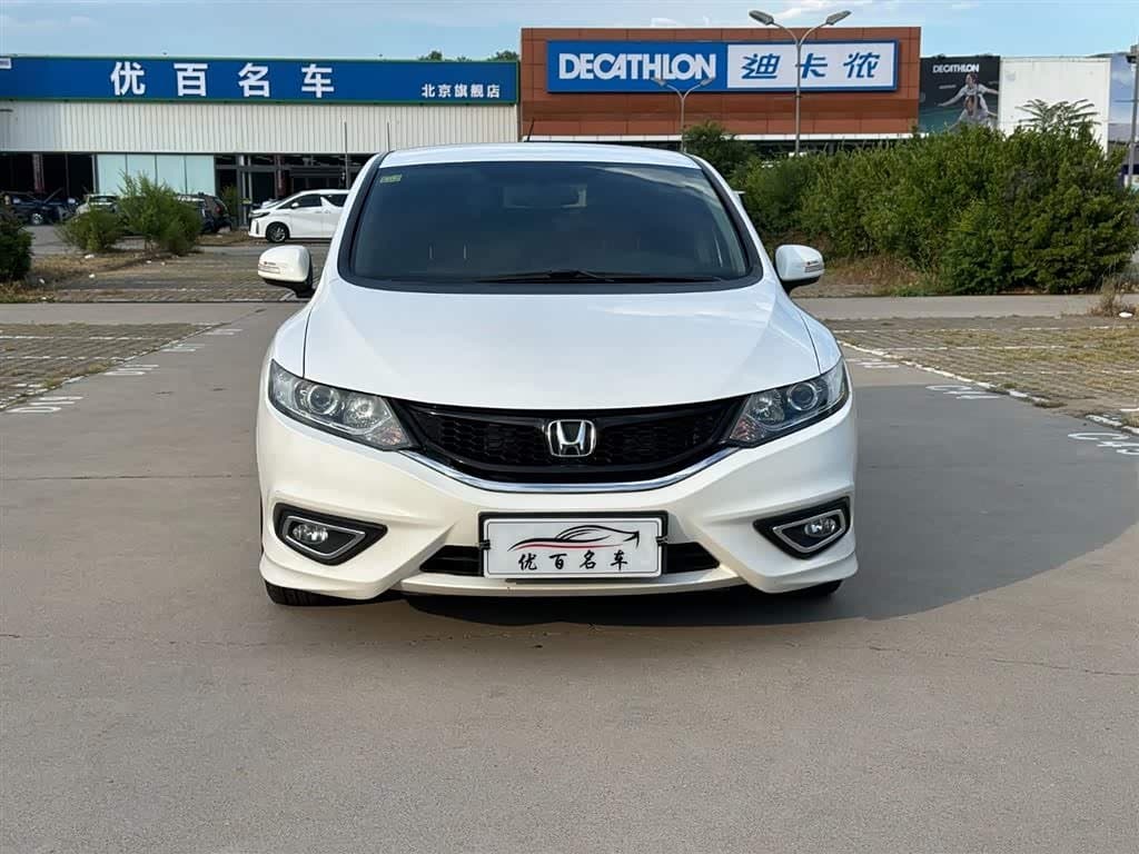2013 Honda Jade White, 73,000 km, China export – photo 2
