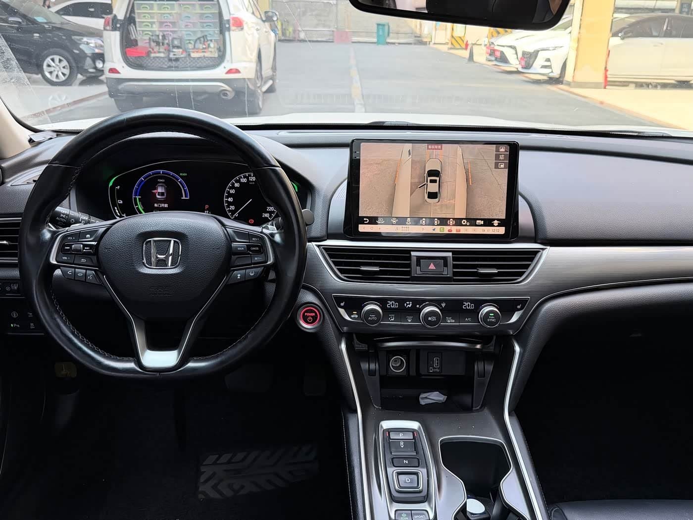 2019 Honda Accord White, 84,000 km, China export – photo 4