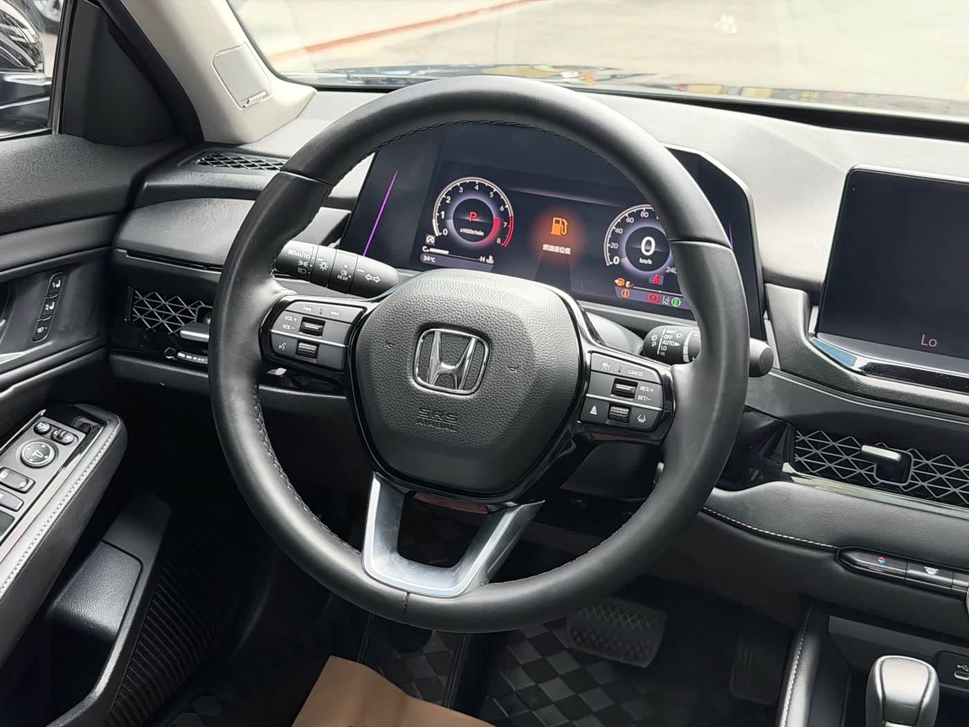 2024 Honda Accord Black, 30,000 km, China export – photo 5