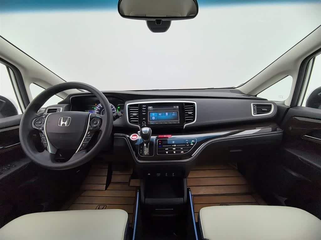 2020 Honda Odyssey White, 57,800 km, China export – photo 5