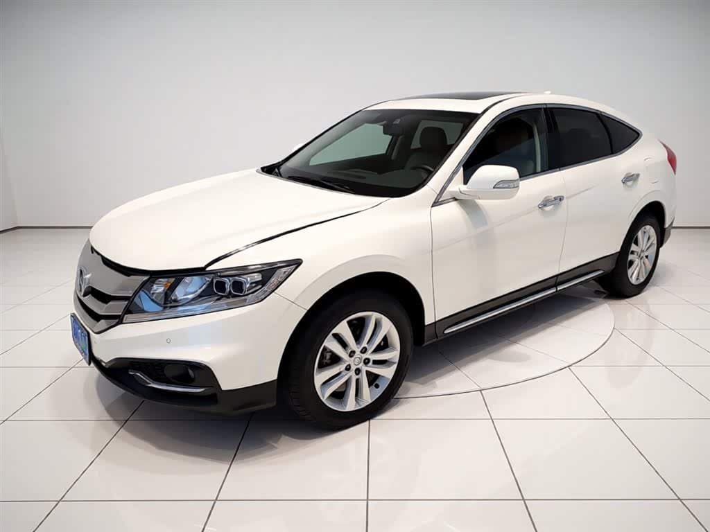 2014 Honda Crosstour White, 78,200 km, China export – photo 1