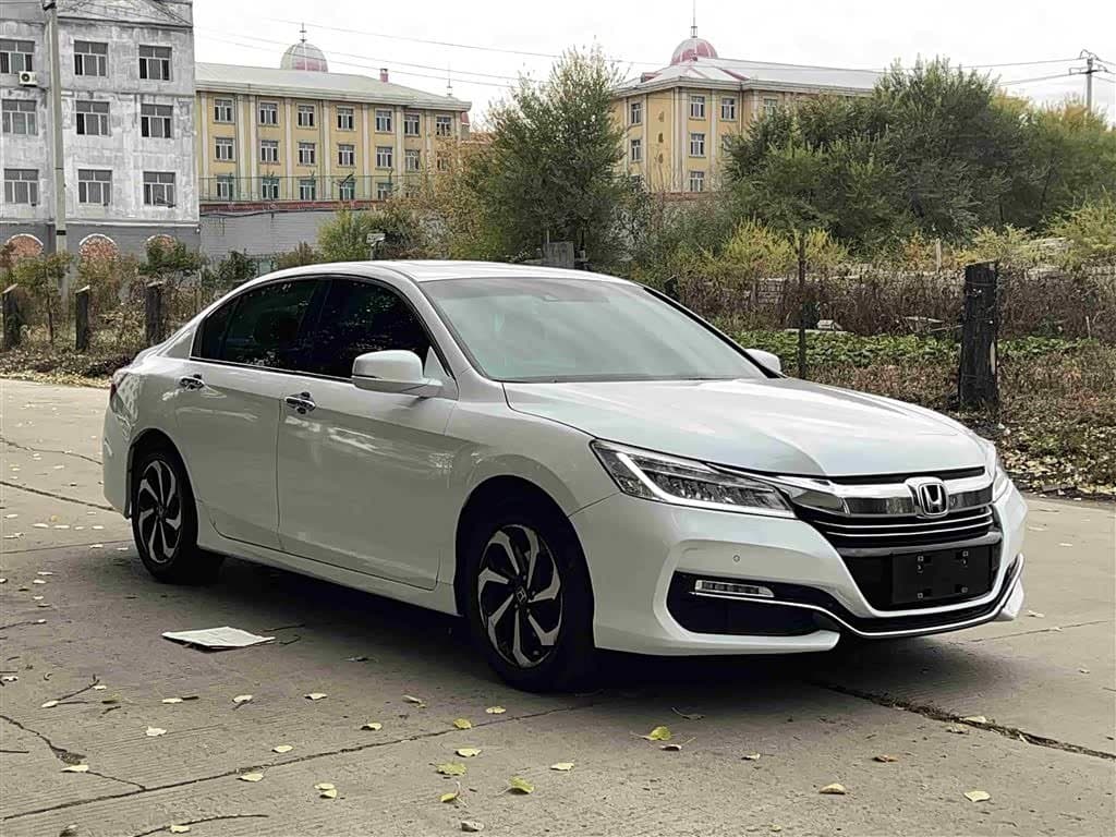 2016 Honda Accord White, 100,000 km, China export – photo 2